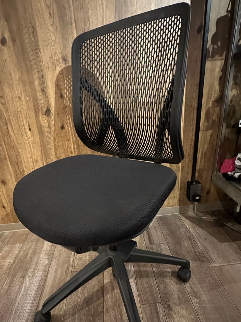 【中古】 yera イナバ/INABA 肘無ハイバックチェア