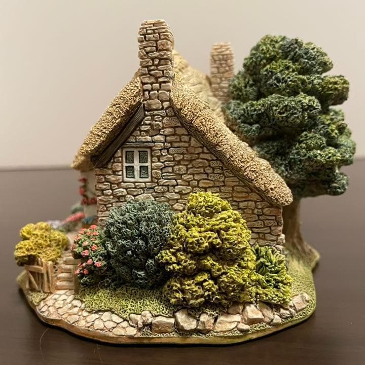 【素敵】Lilliput Lane/ OLD MOTHER HUBBARD’S