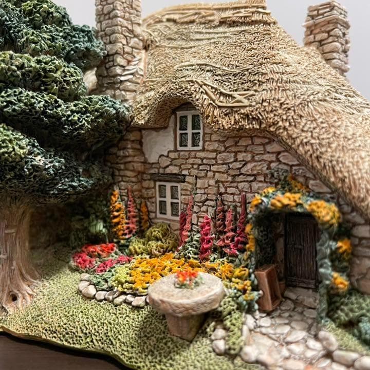 【素敵】Lilliput Lane/ OLD MOTHER HUBBARD’S