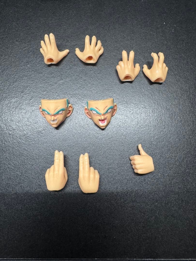 S.H.Figuarts スーパーサイヤ人孫悟空&悟空ブルーカスタム（塗装済み）