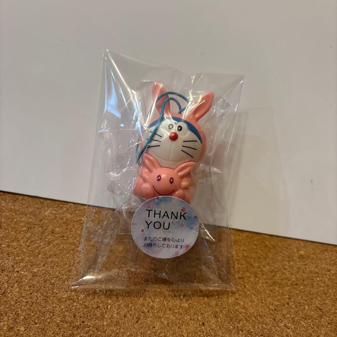 ドラえもん 映画 月面探査記 ウサギ耳 ストラップ ピンク - メルカリ