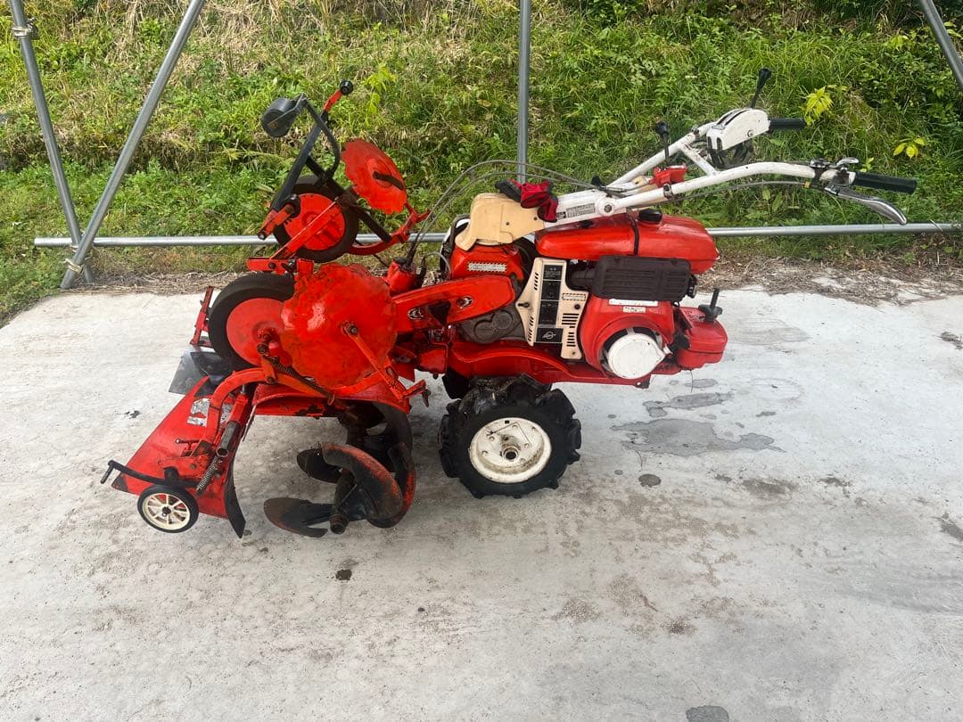 マルチャー　畝立て　引き取り