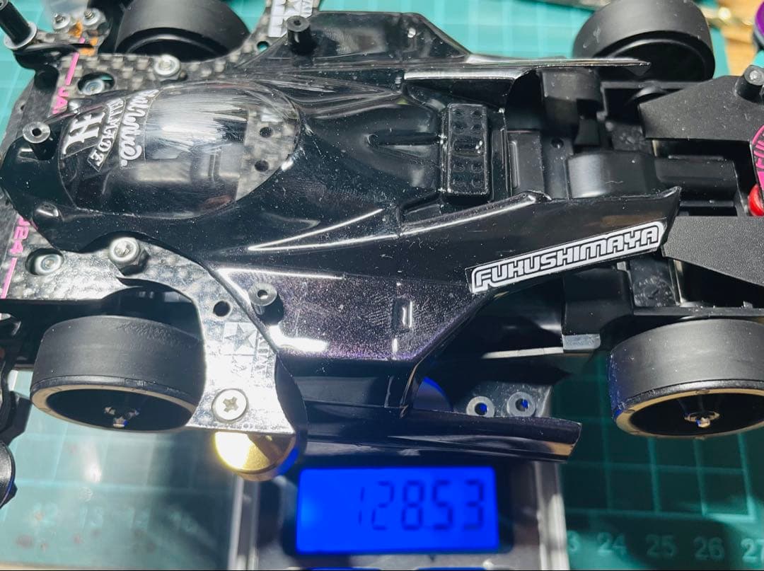 ミニ四駆 MEシャーシ 幅狭2軸ATスラダン 1軸アンカー - メルカリ