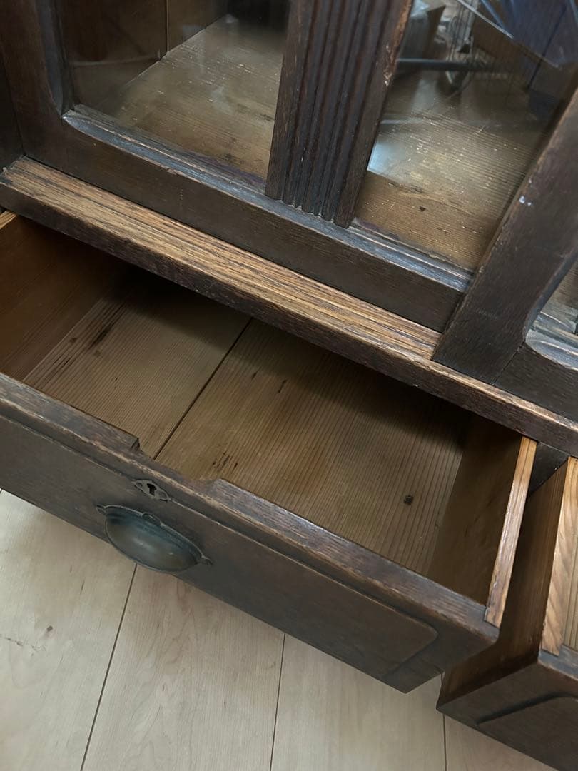 お値下げしました！アンティーク　家具　戸棚　本棚　昭和レトロ