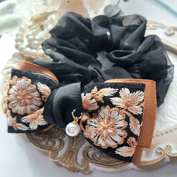 ❤︎.* はな ❤︎.*様お取引中⭐3179⭐❣️大人可愛い華やかアクセ❣️