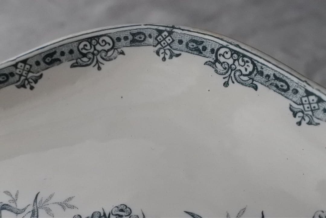 花束のようなお花のラヴィエ　フランスアンティーク　サンタマン