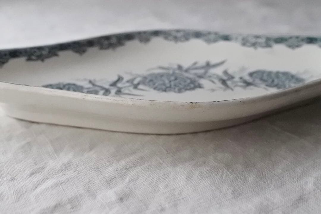 花束のようなお花のラヴィエ　フランスアンティーク　サンタマン