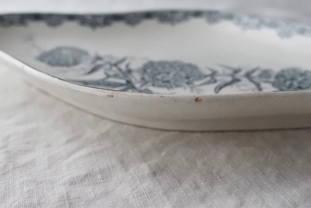 花束のようなお花のラヴィエ　フランスアンティーク　サンタマン