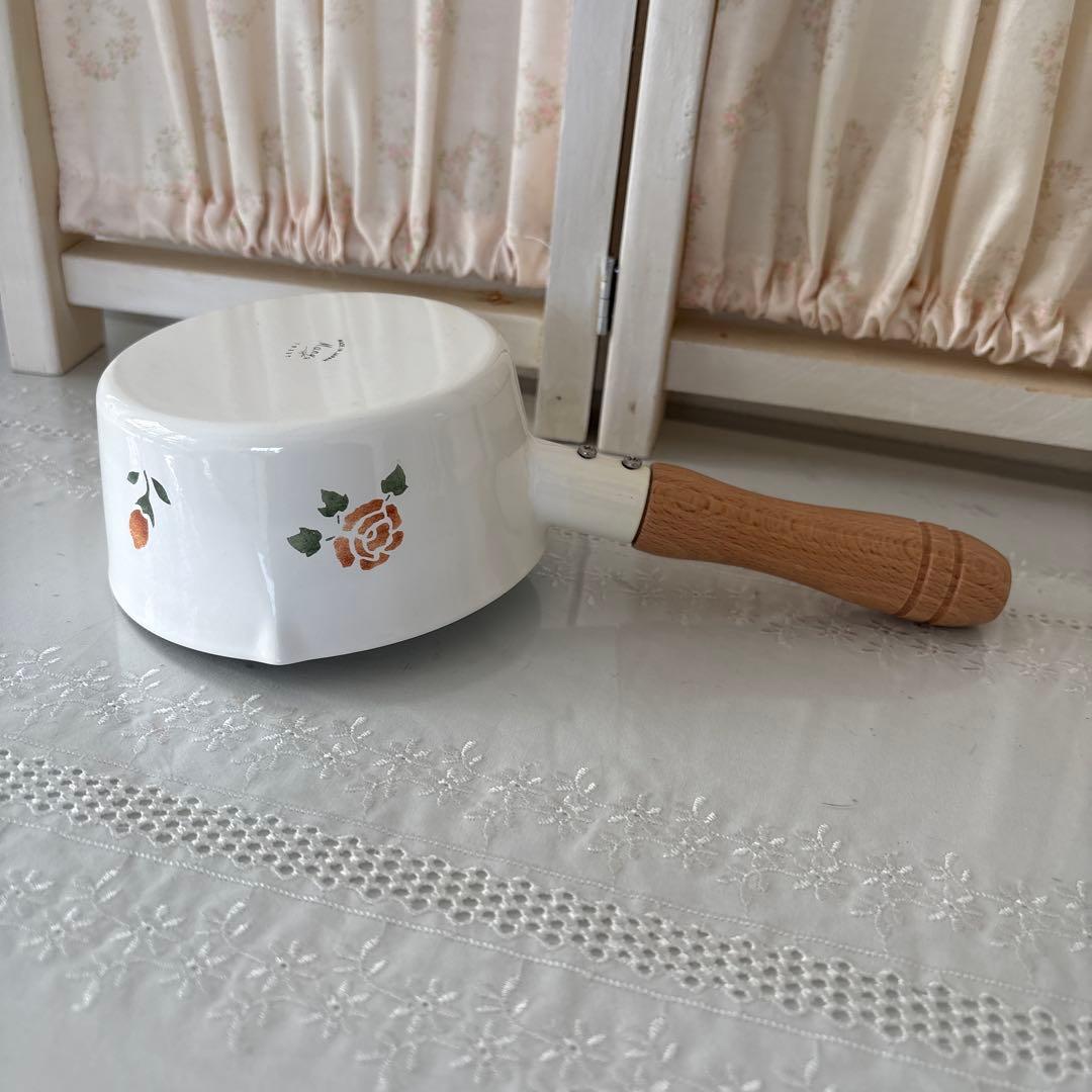 ♡マニーローズ♡ホーローミルクパン♡many♡