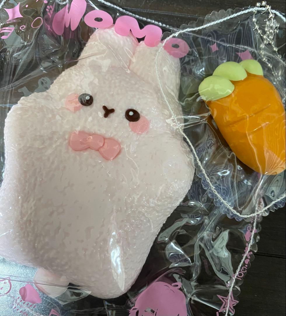 momo スクイーズ ハグアニマル - メルカリ