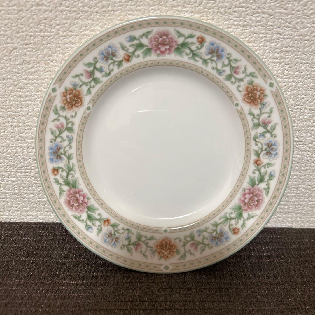 ウェッジウッド　ブロケード　デザートプレート　15.5cm