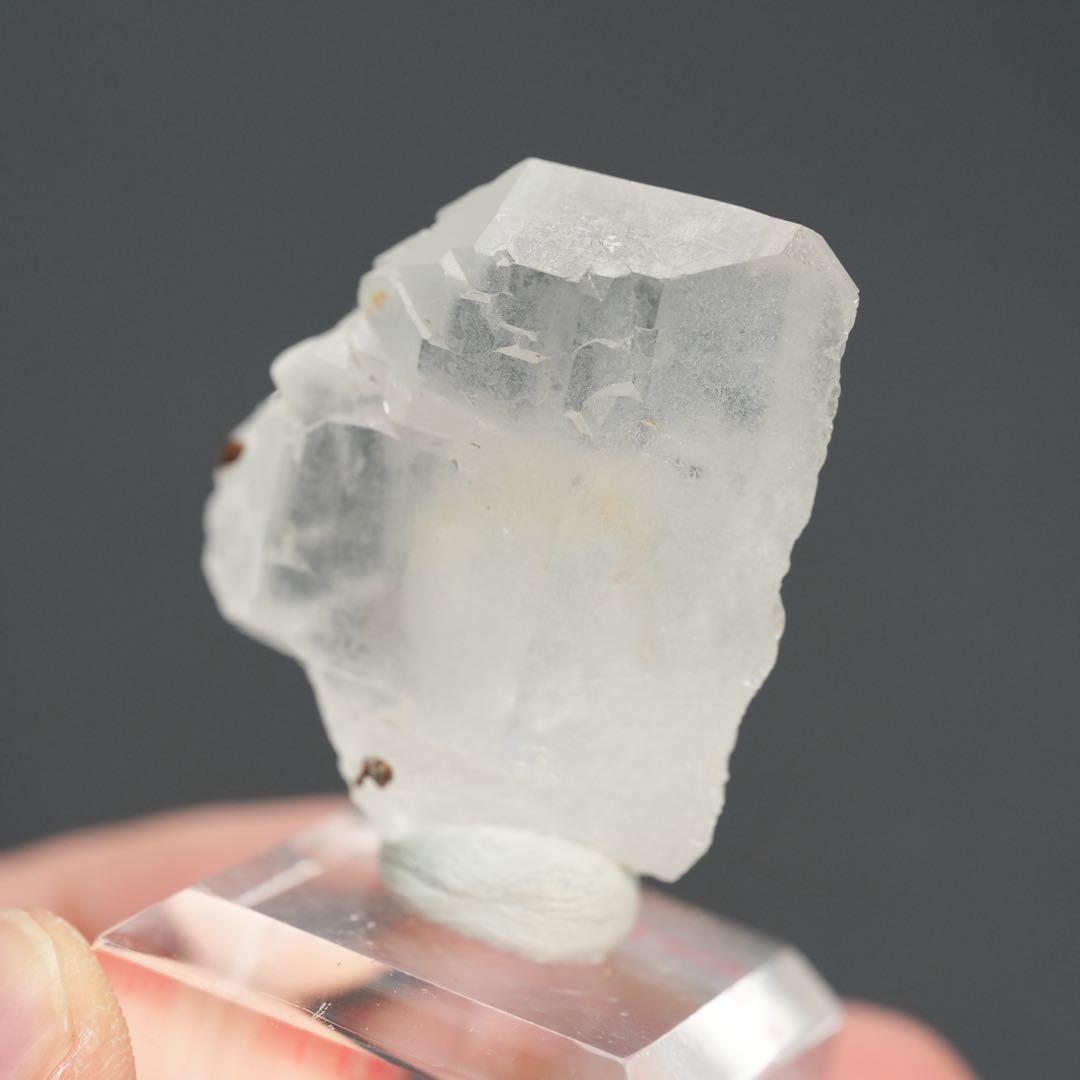 【ハーフクローズド型】Gwindel グインデルクォーツ 37×33×24mm