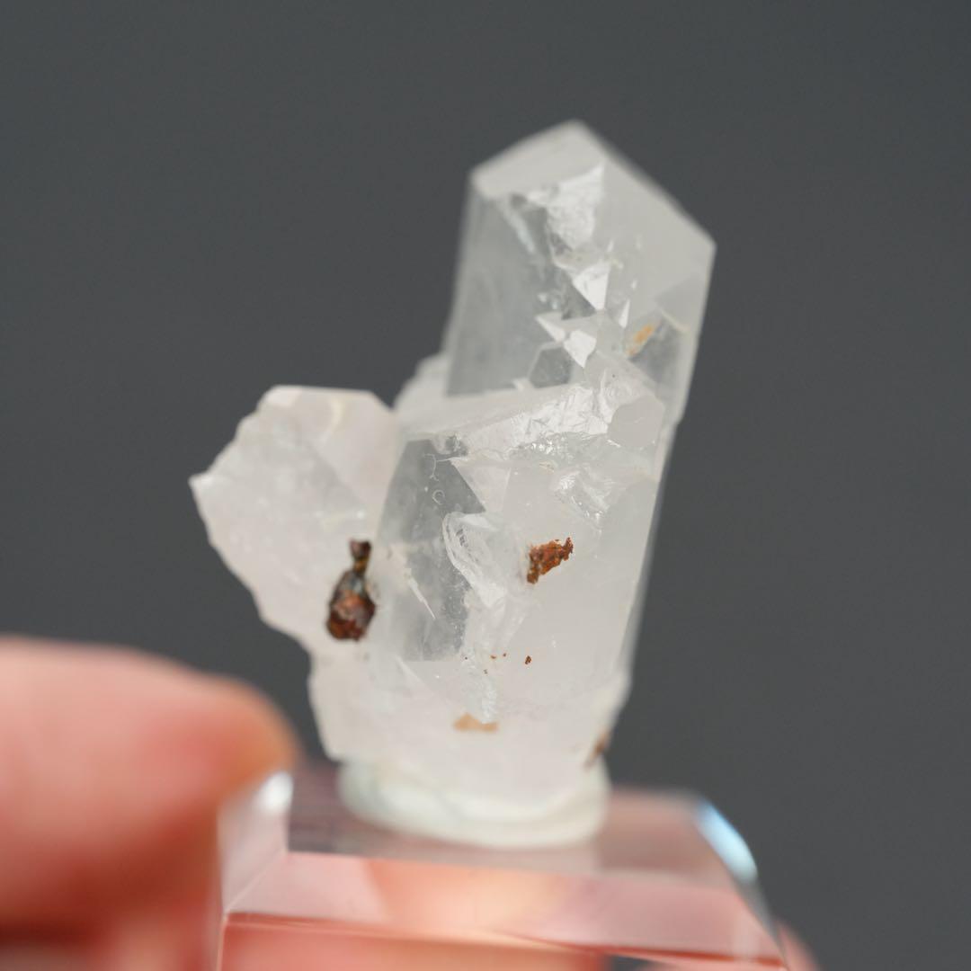 【ハーフクローズド型】Gwindel グインデルクォーツ 37×33×24mm