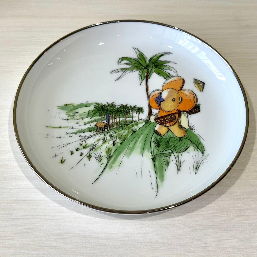 新品/未使用】ルイ・ヴィトンヴィヴィエンヌアシェット4 GI0546 - メルカリ