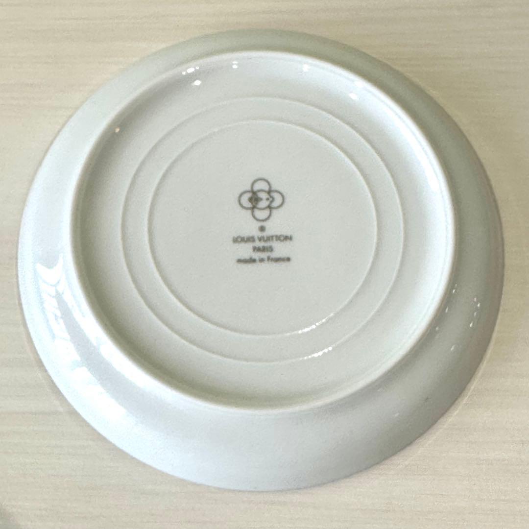 新品/未使用】ルイ・ヴィトンヴィヴィエンヌアシェット4 GI0546 - メルカリ