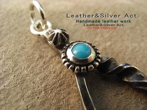 ターコイズ シルバー925　スタッズスター グラスホルダーストラップ　ネックレス