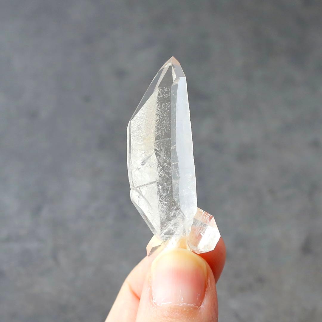 ダブルポイント ヴィジョンクォーツ 水晶 天然石 希少 鉱物 両剣水晶