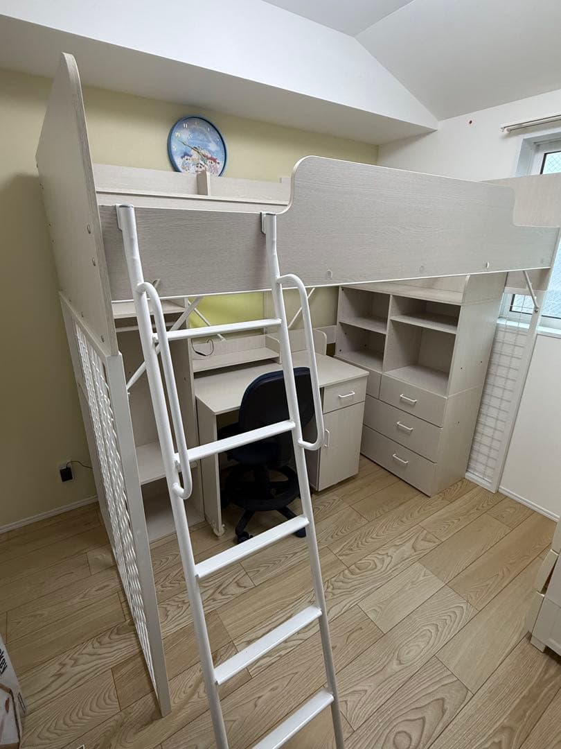 シングルサイズ ロフトベッド 収納付き