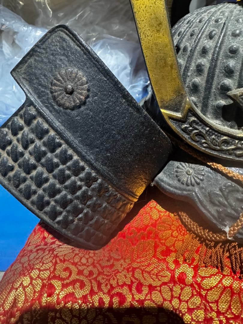 ⚫️ アンティーク 兜 伝統的 置物 端午の節句 五月人形 金属