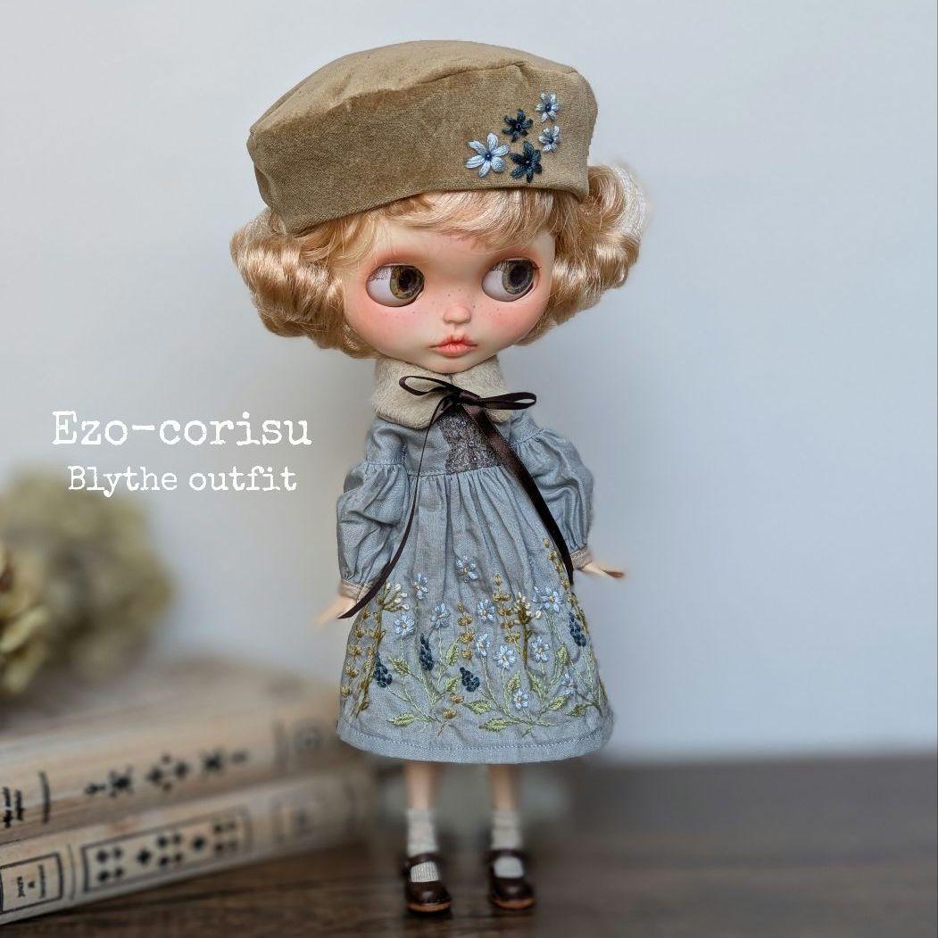 ブライス アウトフィット 刺繍 くすみブルー ワンピース ティペット