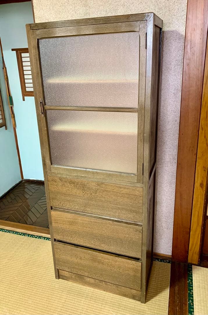 ☆【昭和レトロ】食器棚 キャビネット 型板ガラス