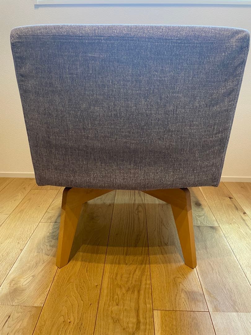 リビングハウス チェア　ラウンジチェア　Low カフェダイニング