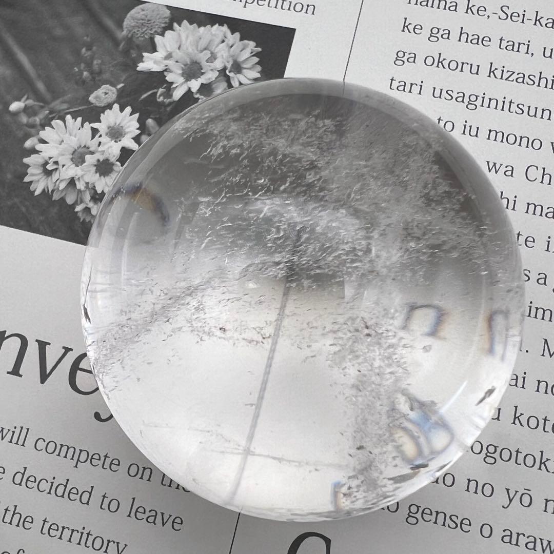 ヒマラヤ水晶 丸玉 スフィア 虹入り レインボー 天然石 置物 鑑賞石