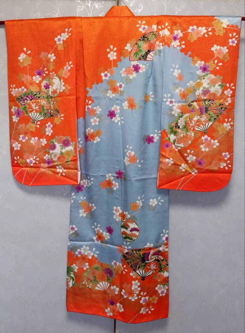 RK553子供着物7歳前後用着丈132センチ裄丈50センチ正絹綺麗美品