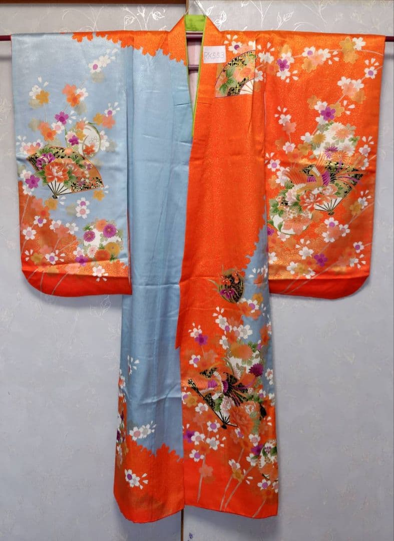 RK553子供着物7歳前後用着丈132センチ裄丈50センチ正絹綺麗美品