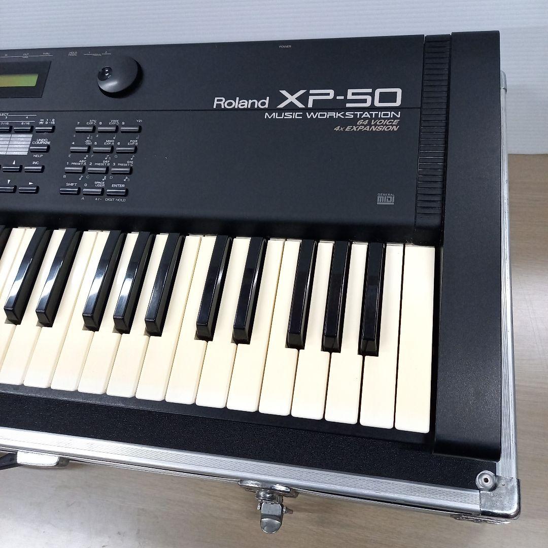 ジャンク Roland シンセサイザー XP-50 ハードケース付 ローランド