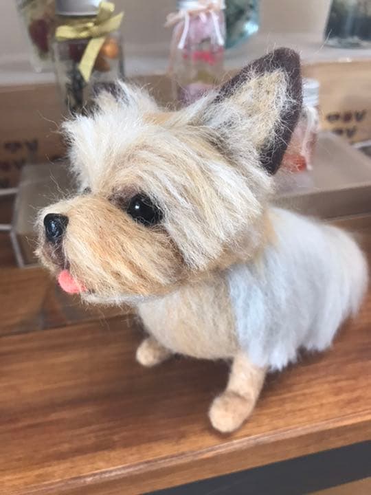 羊毛フェルト　ヨークシャテリア