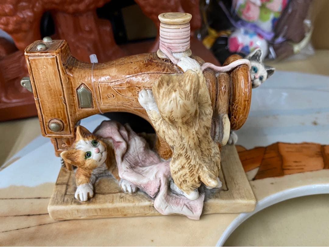 シャビーシック馬車収納ありイタリアから船便で運ばれてきました