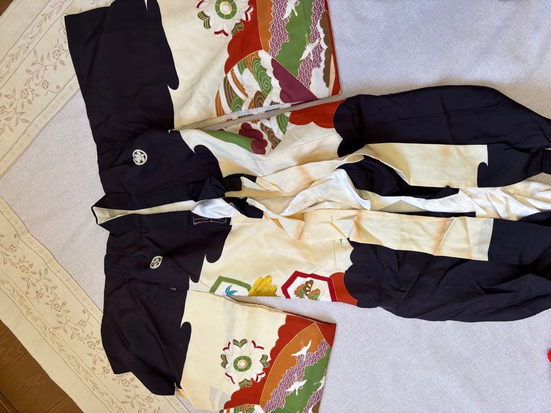 鷹刺繍の伝統的和装