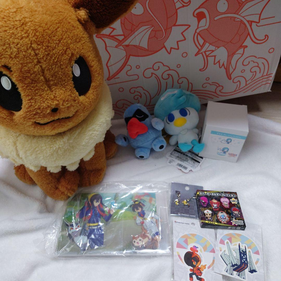 ピカピカボックス2026 イーブイぬいぐるみ、アクリルスタンド、グラス