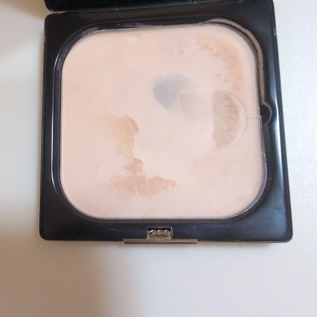 プードルコンパクトエサンシエルn　エレガントスリム　クレドポーボーテ