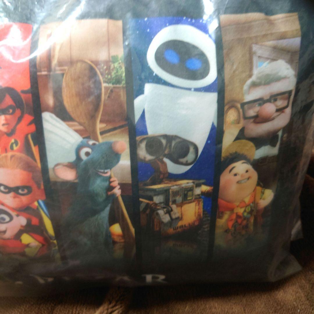ディズニー・PIXARクッション