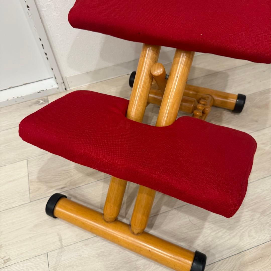 VARIER STOKKE ヴァリエール　ストッケ　バランスチェア　赤