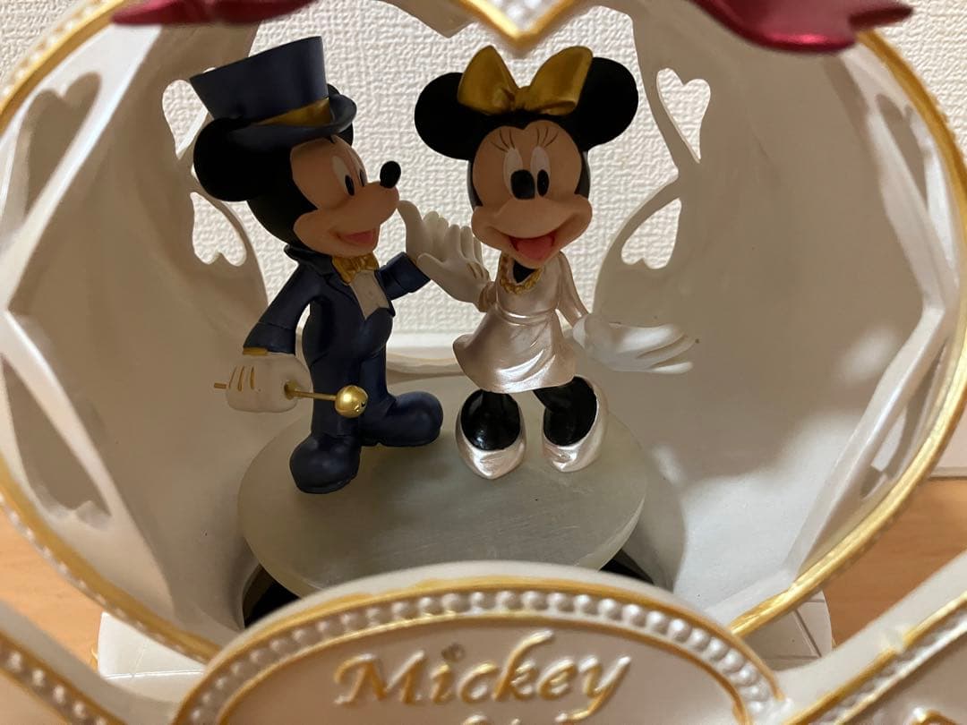 「ミッキー＆ミニー メモリアルオルゴール兼置き時計」