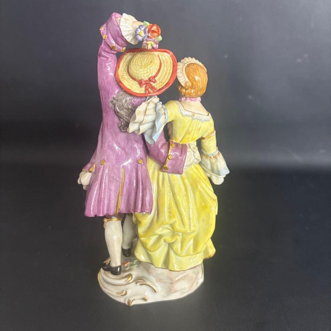 マイセン人形（フィギュリン）優美なカップル 〜夏の寓意〜