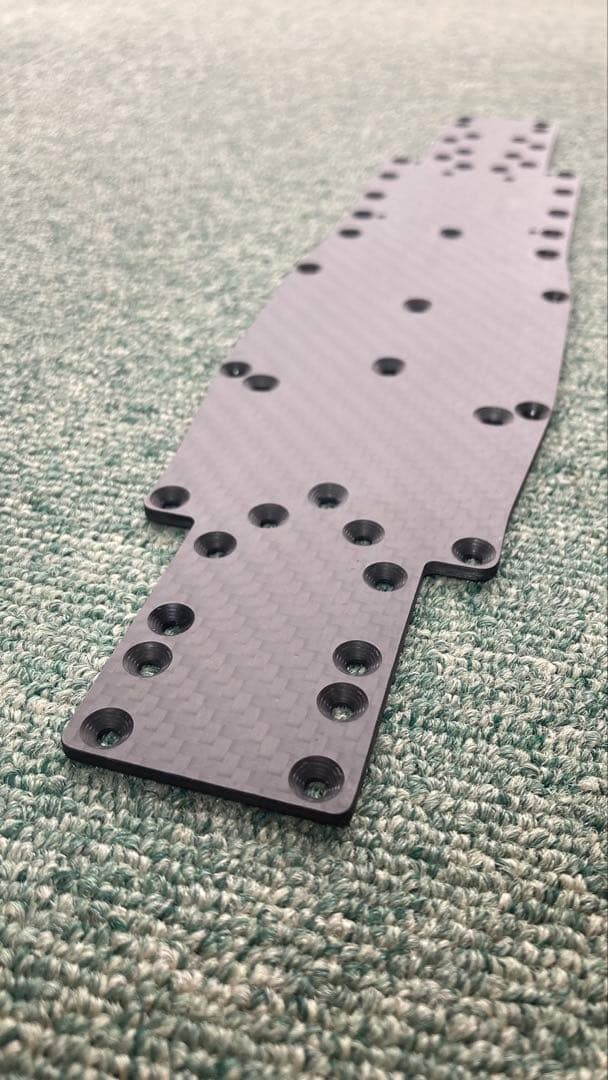 カーボンシャーシ＋カーボンサイドデッキreved RDX用