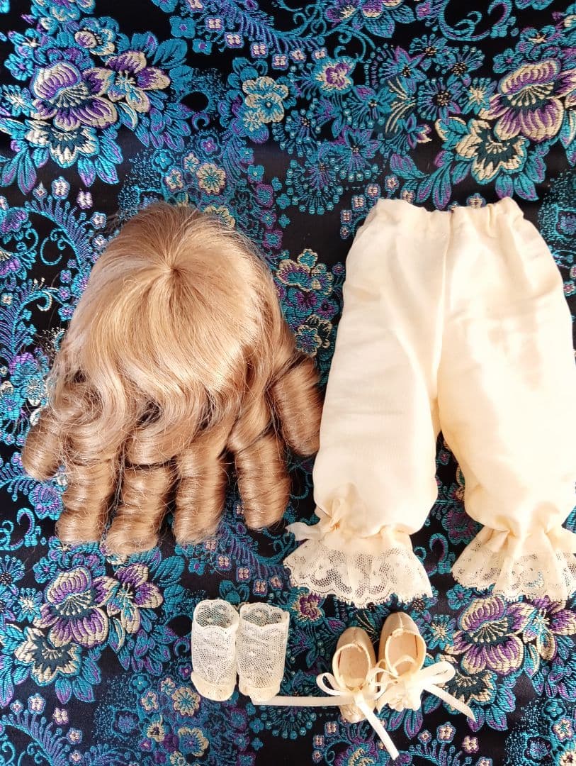 ビスクドール❤️Real Seeley Bodyの可愛らしい美少女❤️リプロ