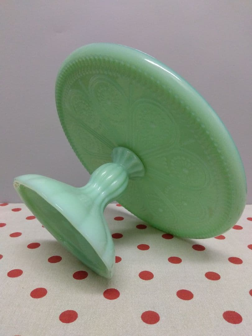 最終価格！ ケーキスタンド　USA　ミルクガラス ジェダイ ディスプレイ