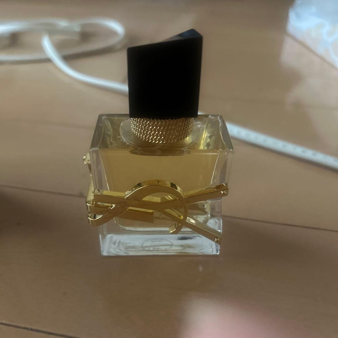 Yves Saint Laurent LIBRE オードパルファム