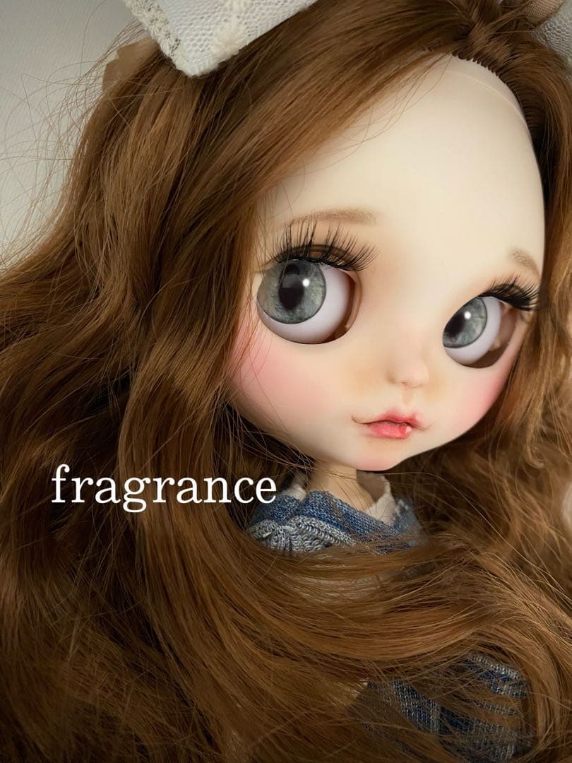 ☆カスタムアイシードール☆ 猫目icydoll ブライス　白肌　ブラウン　ロング