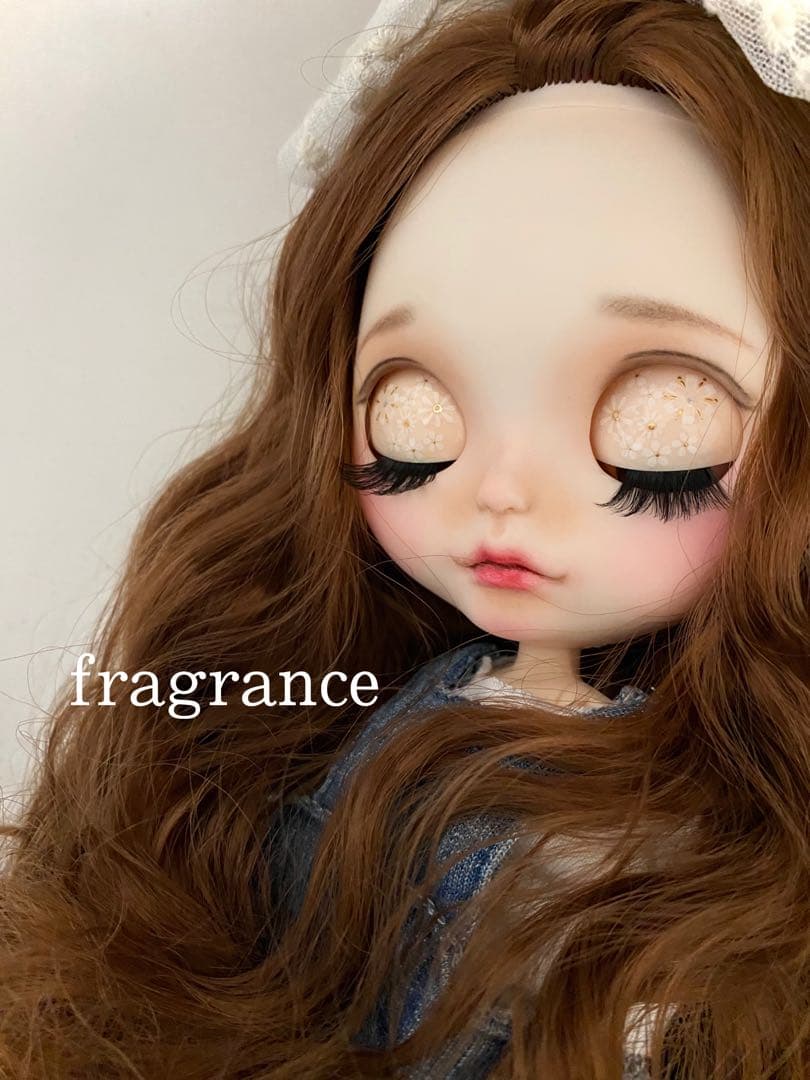 ☆カスタムアイシードール☆ 猫目icydoll ブライス　白肌　ブラウン　ロング