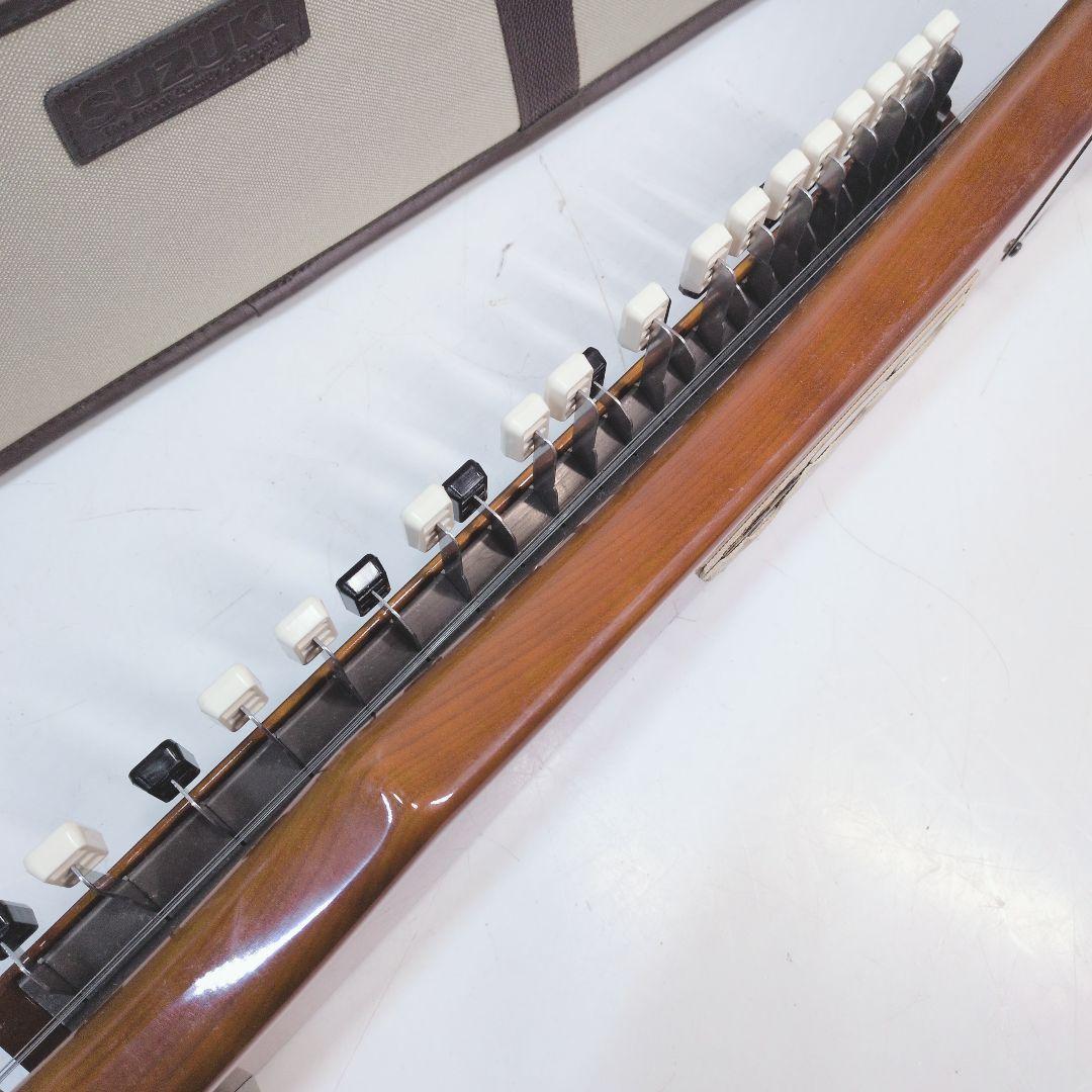 P586 SUZUKI スズキ 電気大正琴 こはく CHK-1 ハードケース付 - メルカリ