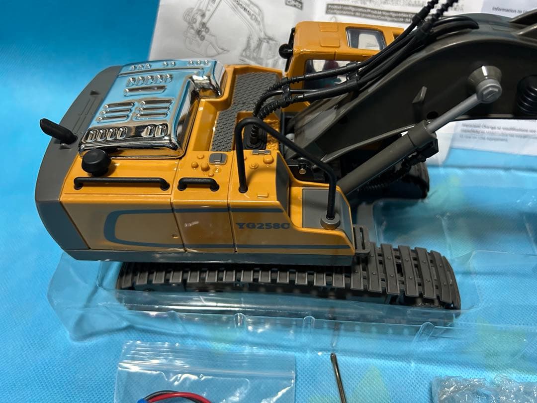 ホビーラジコン YIGONG RC Excavator 11CH 2.4GHz