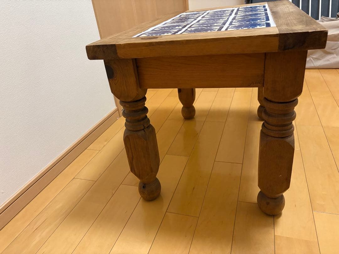 メキシコ製タイルトップ センターテーブル／ローテーブル