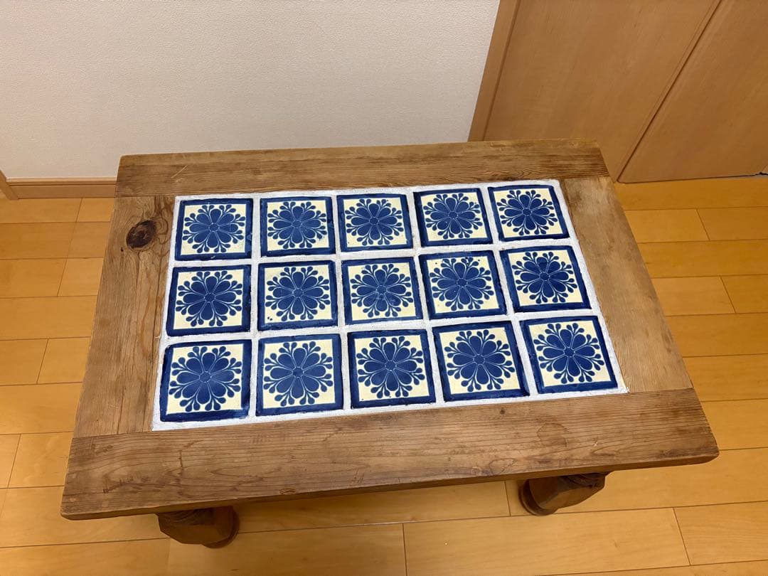 メキシコ製タイルトップ センターテーブル／ローテーブル