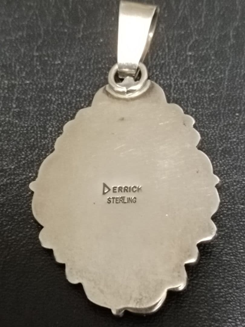 デリック ゴードン ターコイズシルバーペンダント